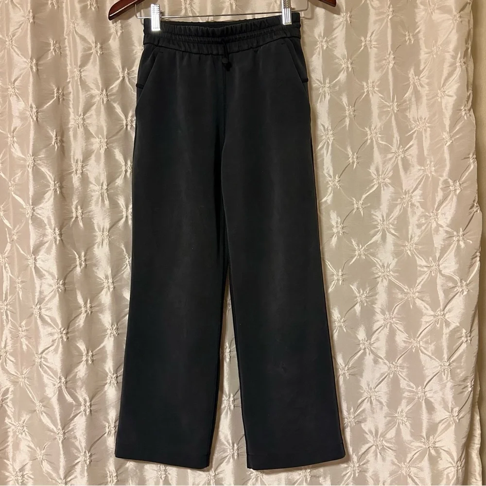 Lululemon Softstreme High-Rise Straight Leg Crop Pants Black Athleisure Yoga